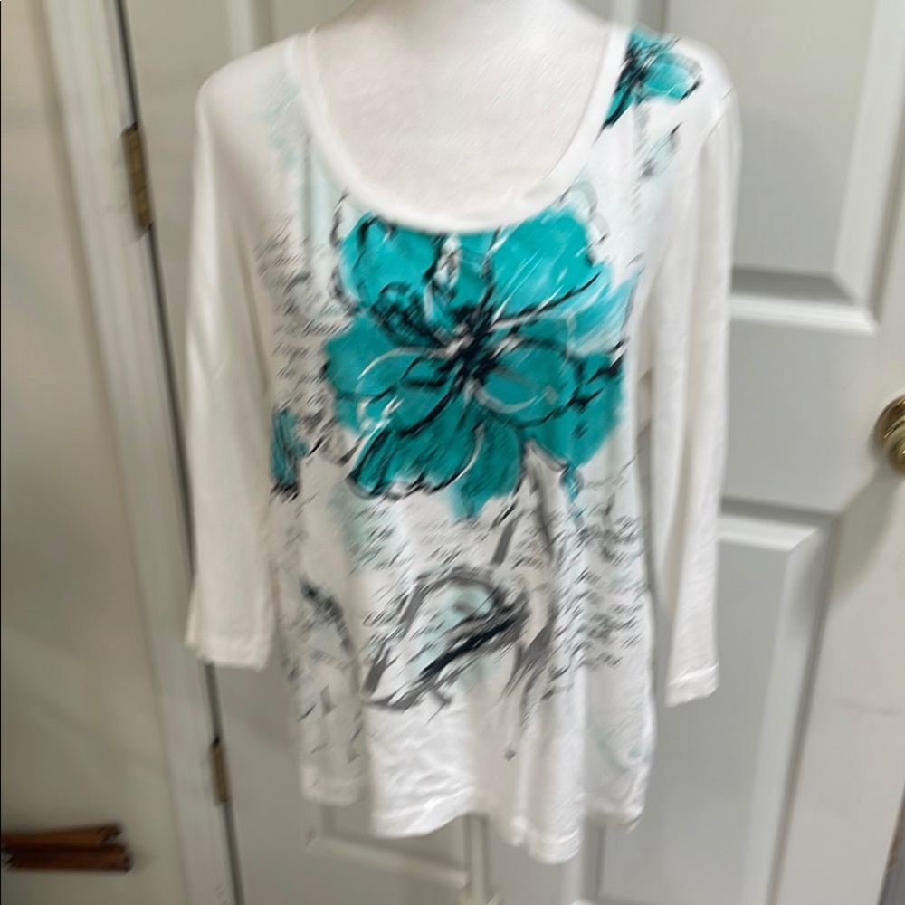 Chico's White and Teal Floral Top